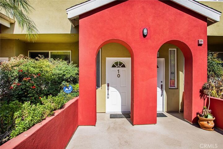 Property Photo:  1500 Pine  CA 90813 