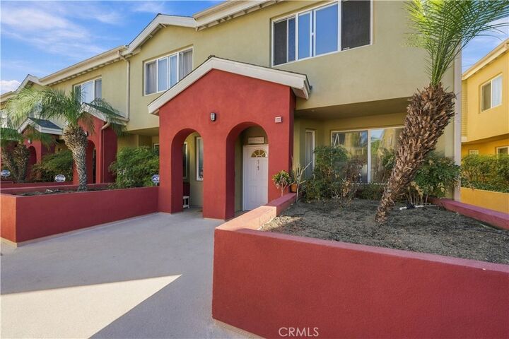 Property Photo:  1500 Pine  CA 90813 
