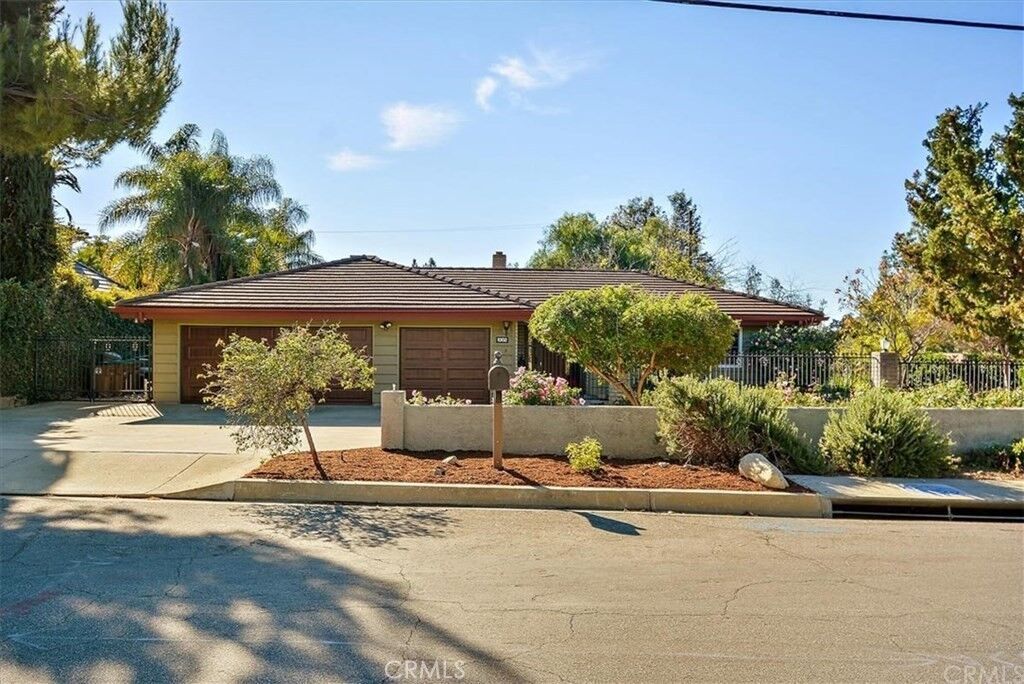 Property Photo:  1002 Pomello  CA 91711 