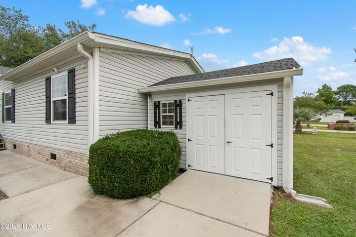 Property Photo: 1109 Nautical Lane SW NC 28467