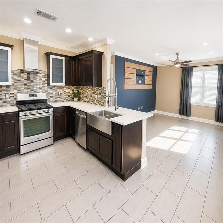 Property Photo:  109 Vista Drive  LA 70037 