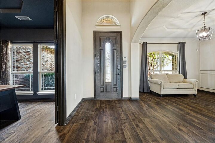 Property Photo:  195 Las Colinas Trail  TX 76227 
