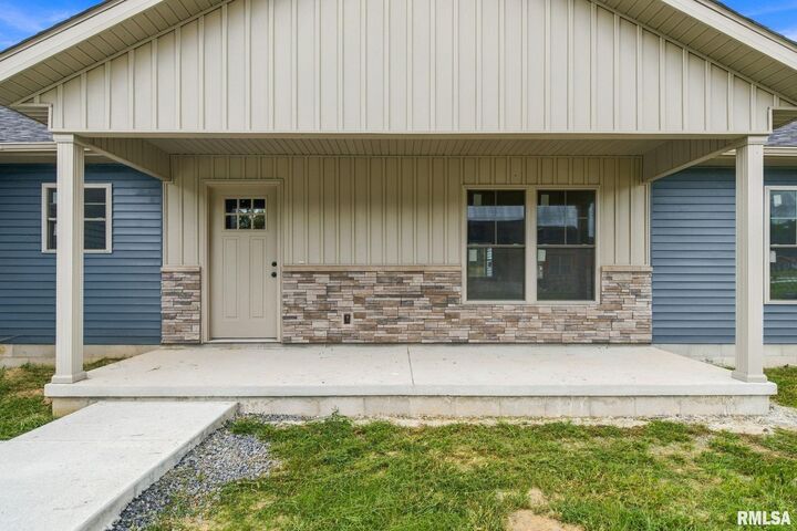 Property Photo: 658 Copper Creek Lane IL 62948