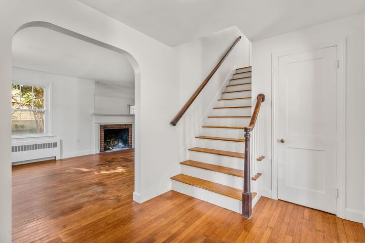Property Photo: 5 Lowell Ave MA 01520
