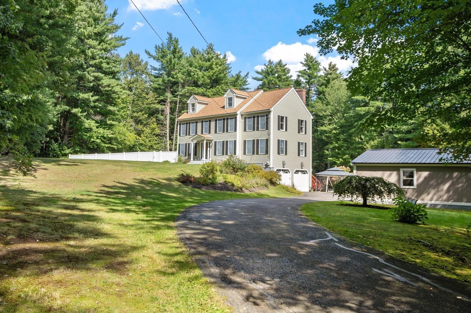 Property Photo:  1 Laurelwoods Dr  MA 01474 