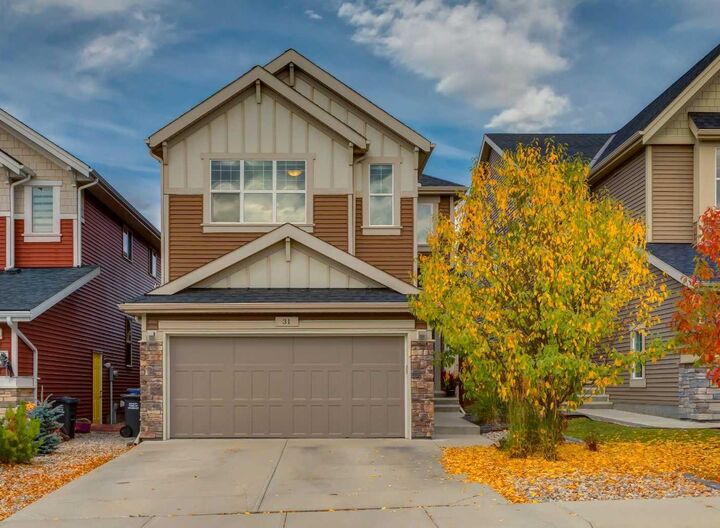 Property Photo:  31 Sunrise Terrace  AB T4C 0V3 