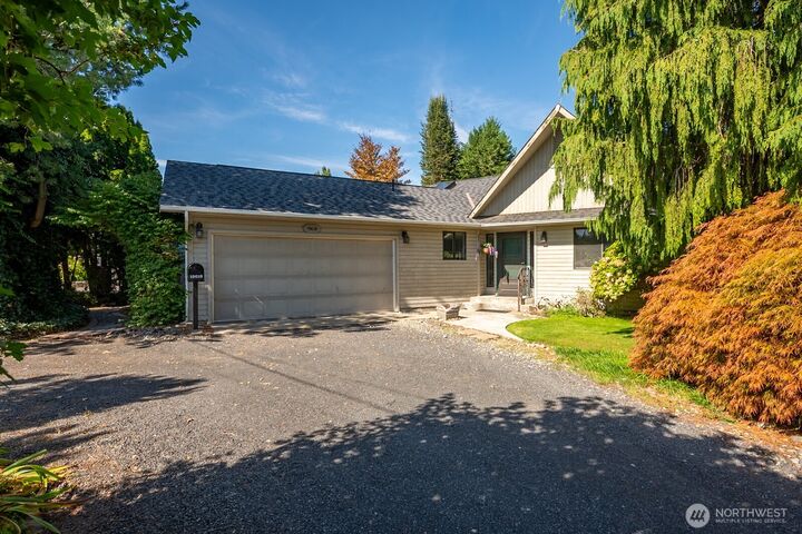 Property Photo:  19618 NW Braeburn Drive  WA 98851 