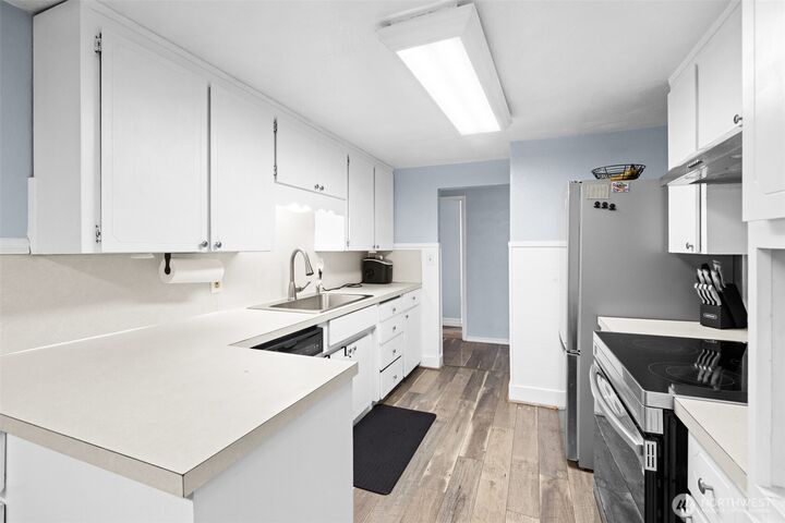 Property Photo: 514 S Washington Street WA 98362