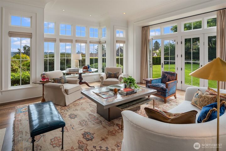 Property Photo: 3825 E Highland Drive WA 98112