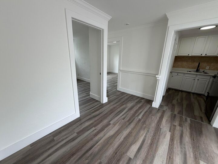 Property Photo:  844 NE 17th Way 1  FL 33304 