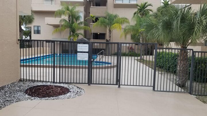 Property Photo:  10500 SW 108th Avenue B314  FL 33176 