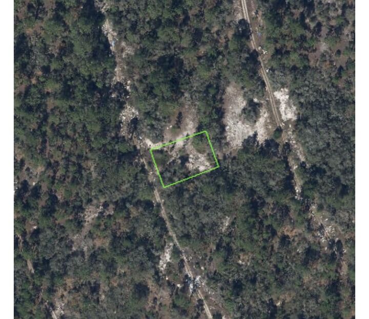 Property Photo: 375 Concert Drive FL 33852