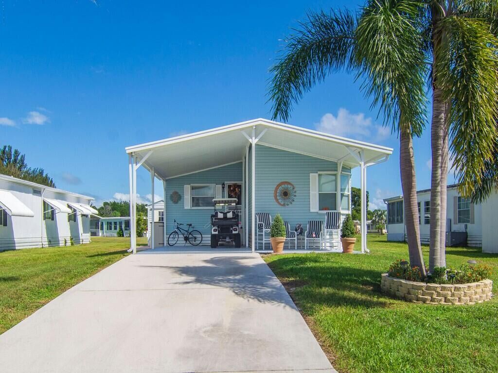 Property Photo:  5 Oliva Road  FL 34952 