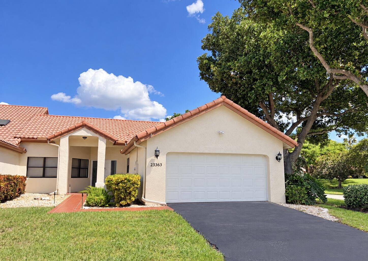 Property Photo:  23363 Water Circle  FL 33486 