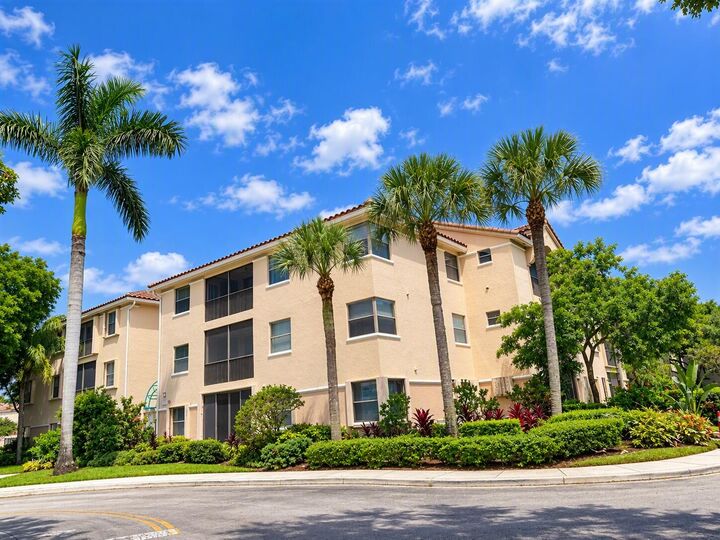 Property Photo:  4111 Coral Tree Circle 227  FL 33073 