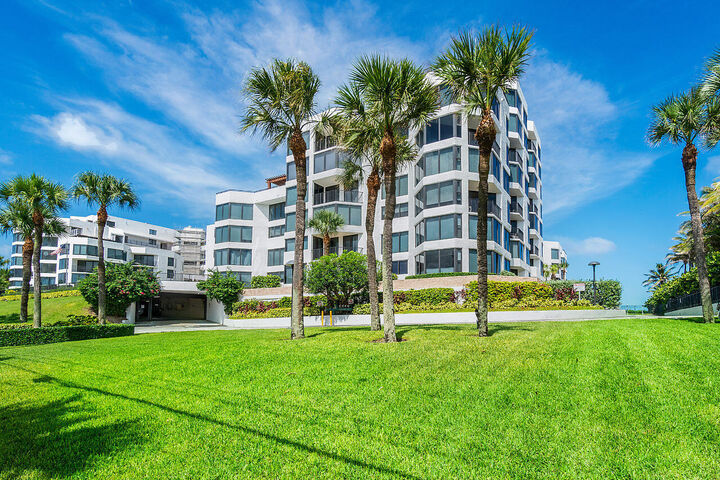 Property Photo:  2575 S Ocean Boulevard 204S  FL 33487 