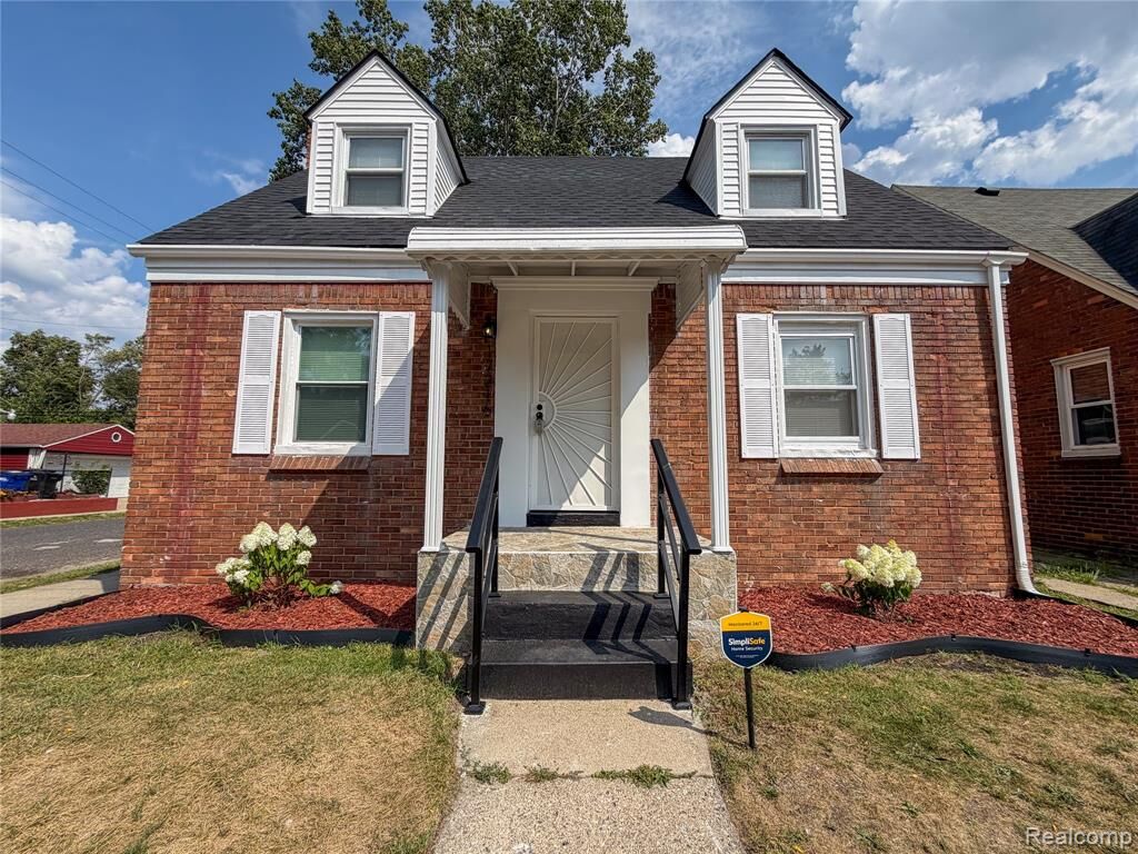 Property Photo: 17216 Appoline Street MI 48235