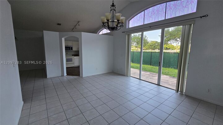 Property Photo:  5058 SW 148th Ter 5058  FL 33331 