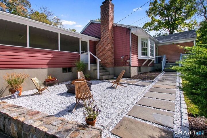 Property Photo:  46 White Birch Road  CT 06877 