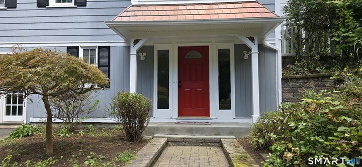 Property Photo:  187 West Avon Road  CT 06001 
