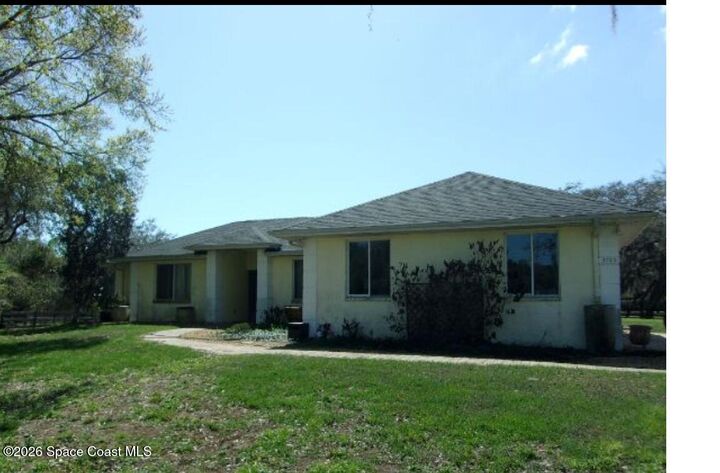 Property Photo:  3765 Kirn Court  FL 32754 