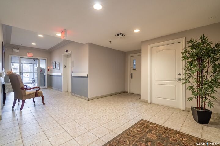 Property Photo:  2909 Arens Road E 304  SK S4V 3A8 