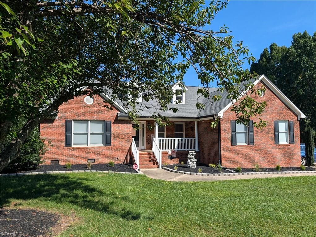 Property Photo: 500 Brown Bark Lane NC 27249