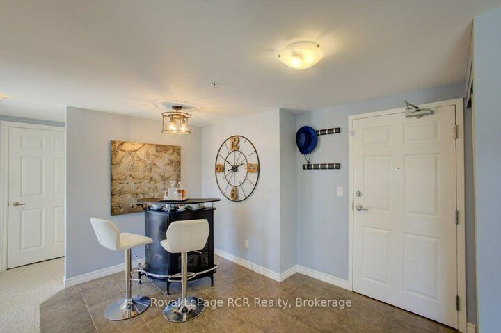 Property Photo:  645 St David Street S 214  ON N1M 0A9 