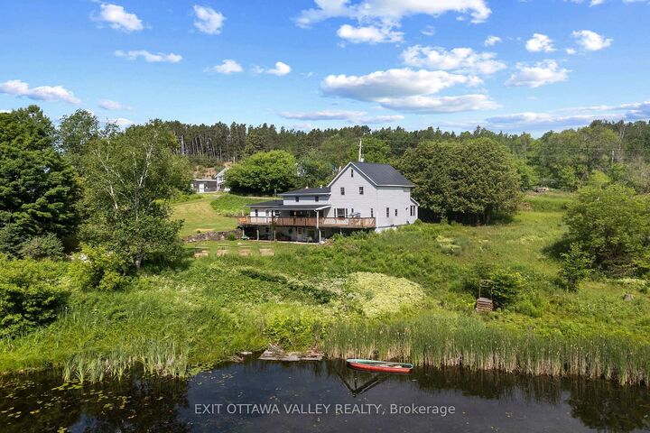 Property Photo:  162 Highway No. 28 N/A  ON K0H 1L0 