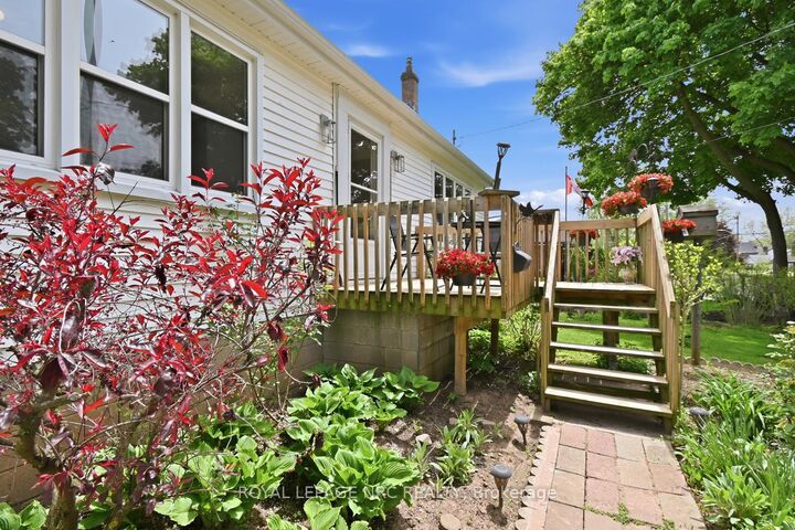 Property Photo:  6010 Carlton Avenue  ON L2G 5J5 