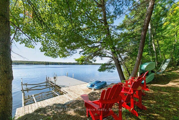 Property Photo:  1239 Chimney Point Lane  ON K0H 1B0 