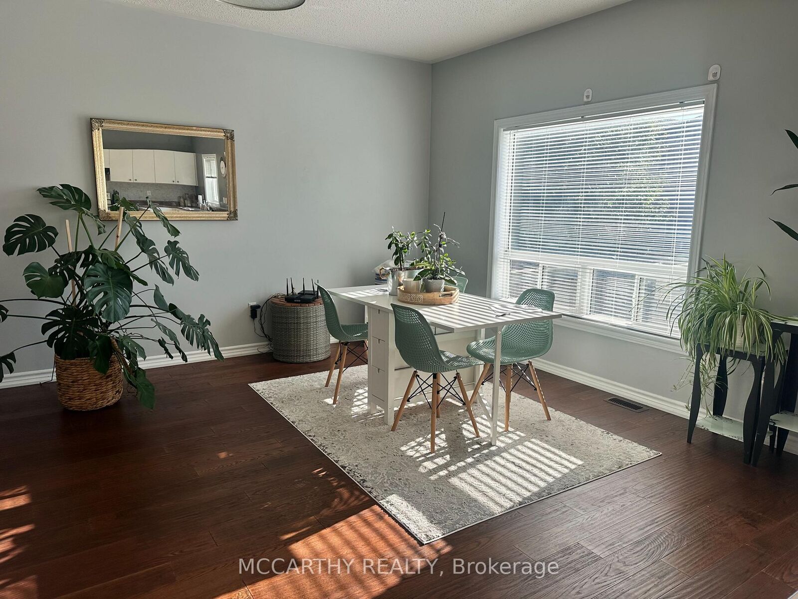 Property Photo:  516 Davis Drive  ON L9V 2S3 