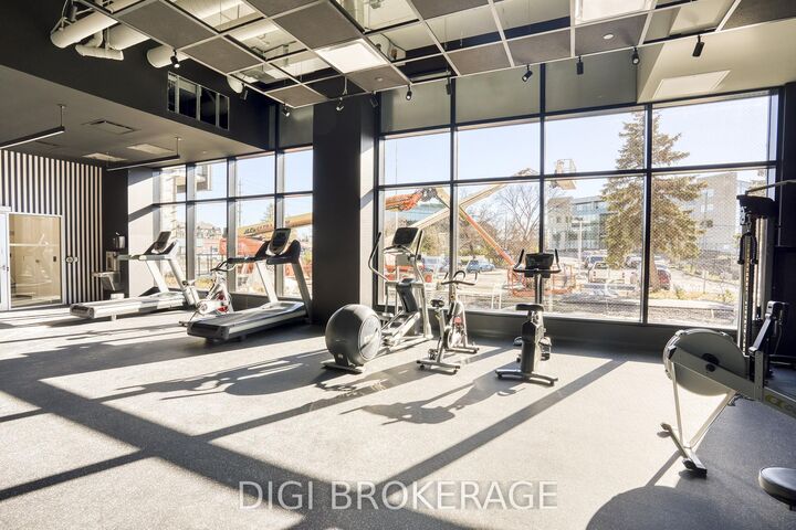 Property Photo: 1250 Cummings Avenue 422 ON K1J 0E4