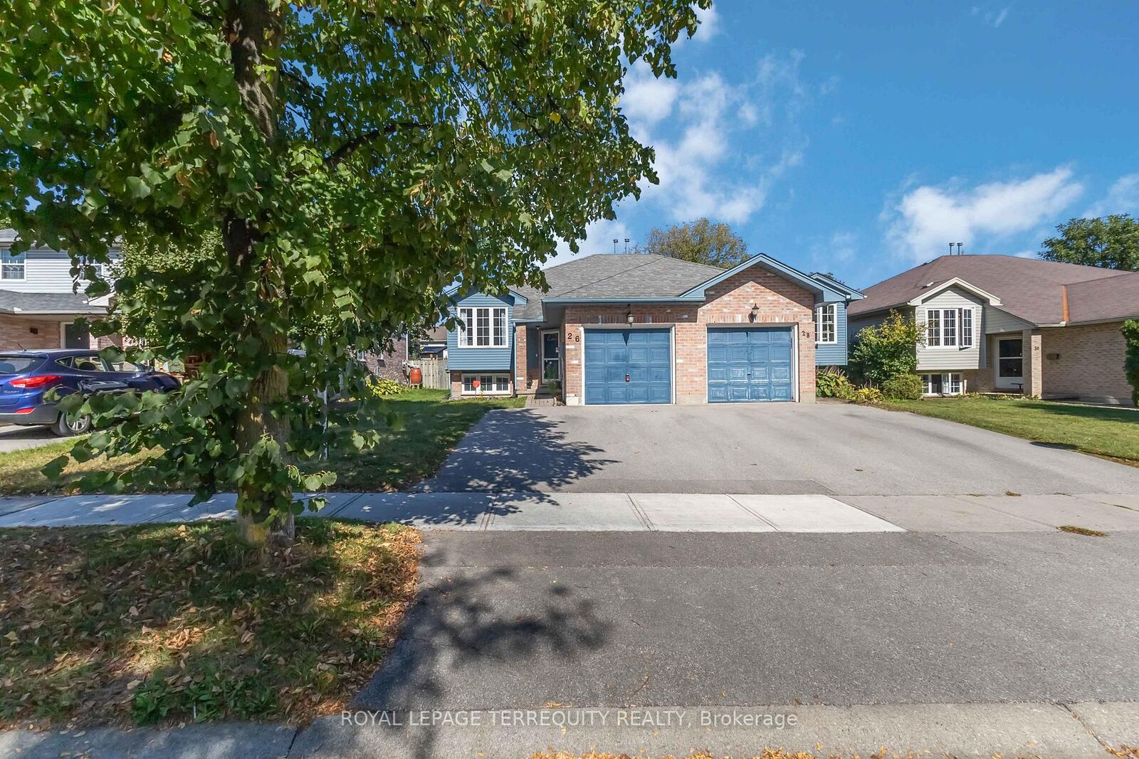 Property Photo:  26 Joliet Street  ON N5V 4V9 