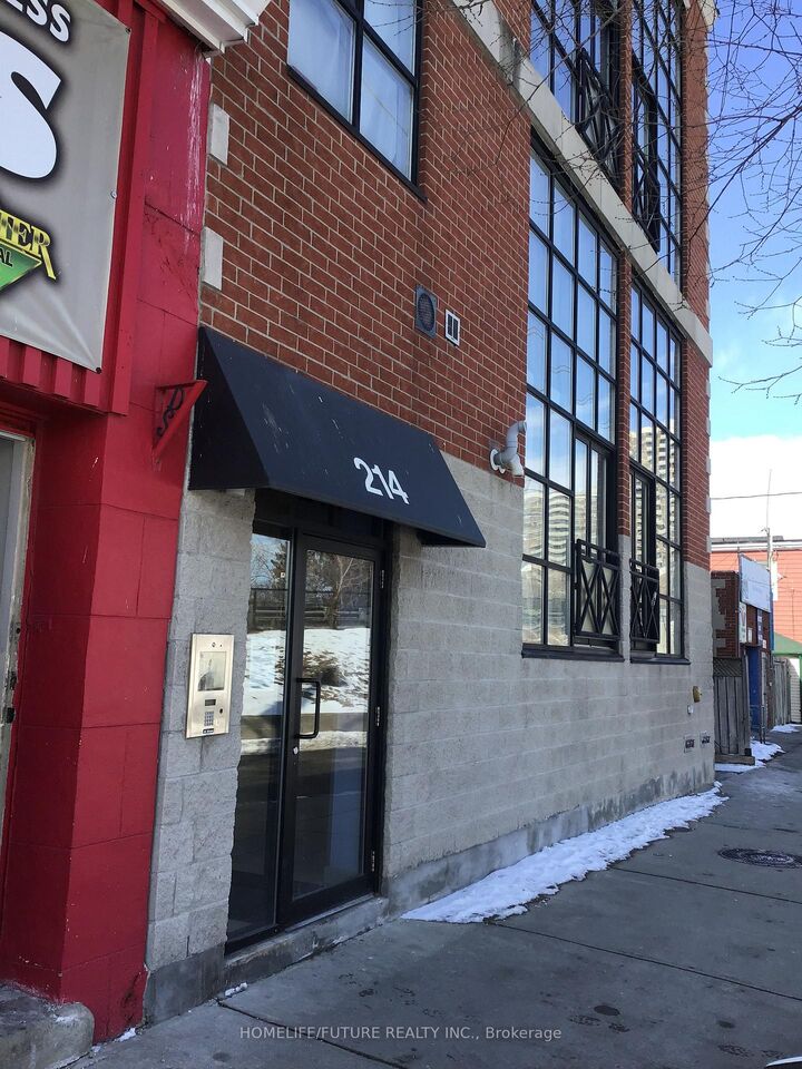 Property Photo:  214 Main Street 106  ON M4E 2W1 
