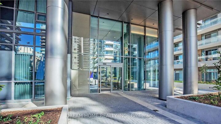 Property Photo:  50 Forest Manor Road 1001  ON M2J 0E3 