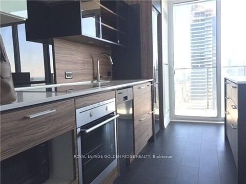 Property Photo:  75 St Nicholas Street 3203  ON M4Y 0A5 