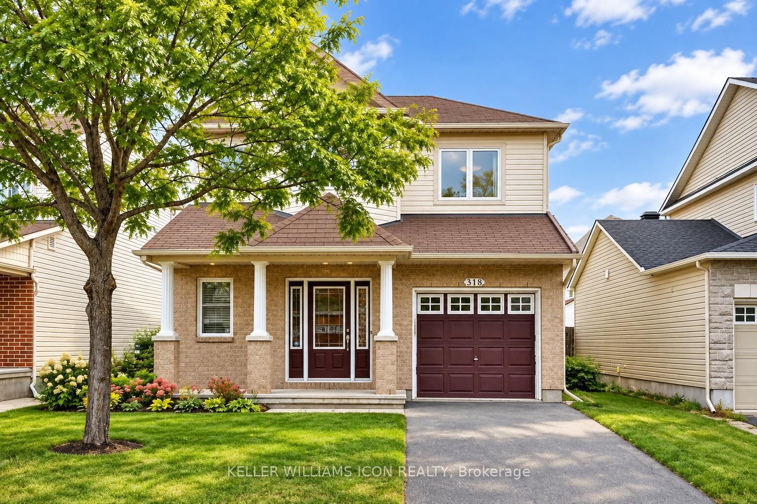 Property Photo:  318 Ventanna Way  ON K2J 0Y1 