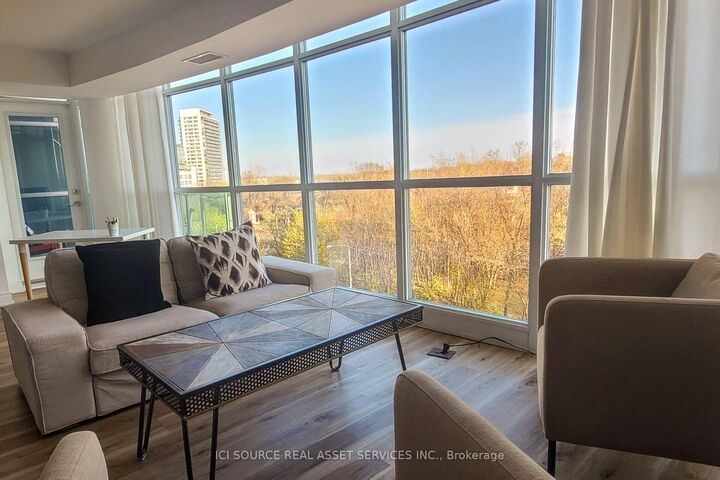 Property Photo: 219 Fort York Boulevard 611 ON M5V 1B1