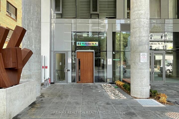 Property Photo:  81 Wellesley Street E 2001  ON M4Y 1H8 