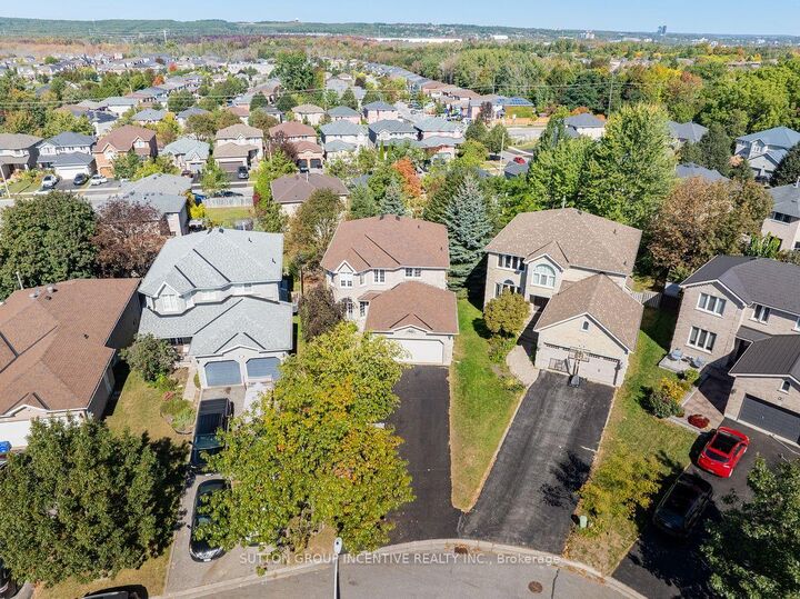 Property Photo:  46 Bell Street  ON L4N 0H9 
