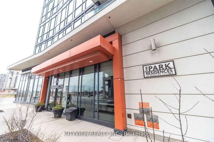 Property Photo:  4099 Brickstone Mews 3107  ON L5B 0H3 