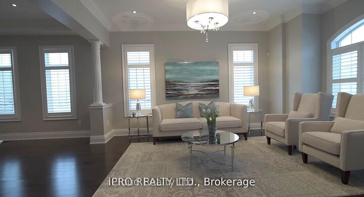 Property Photo:  5116 Summersky Court  ON L5M 0R3 