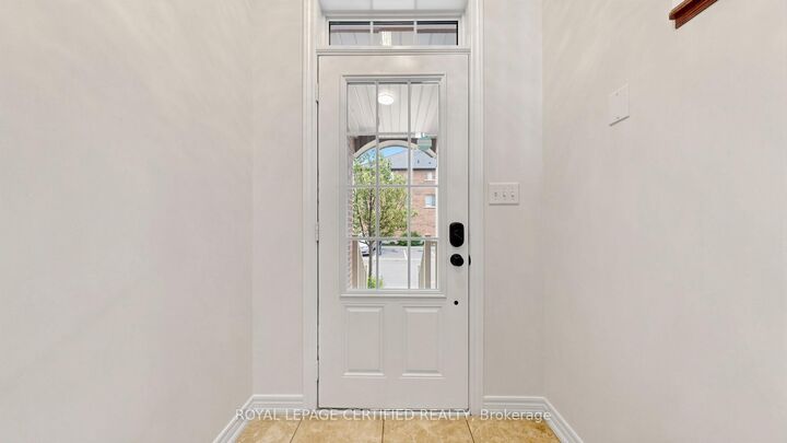 Property Photo:  1380 Granrock Crescent  ON L5V 0E1 