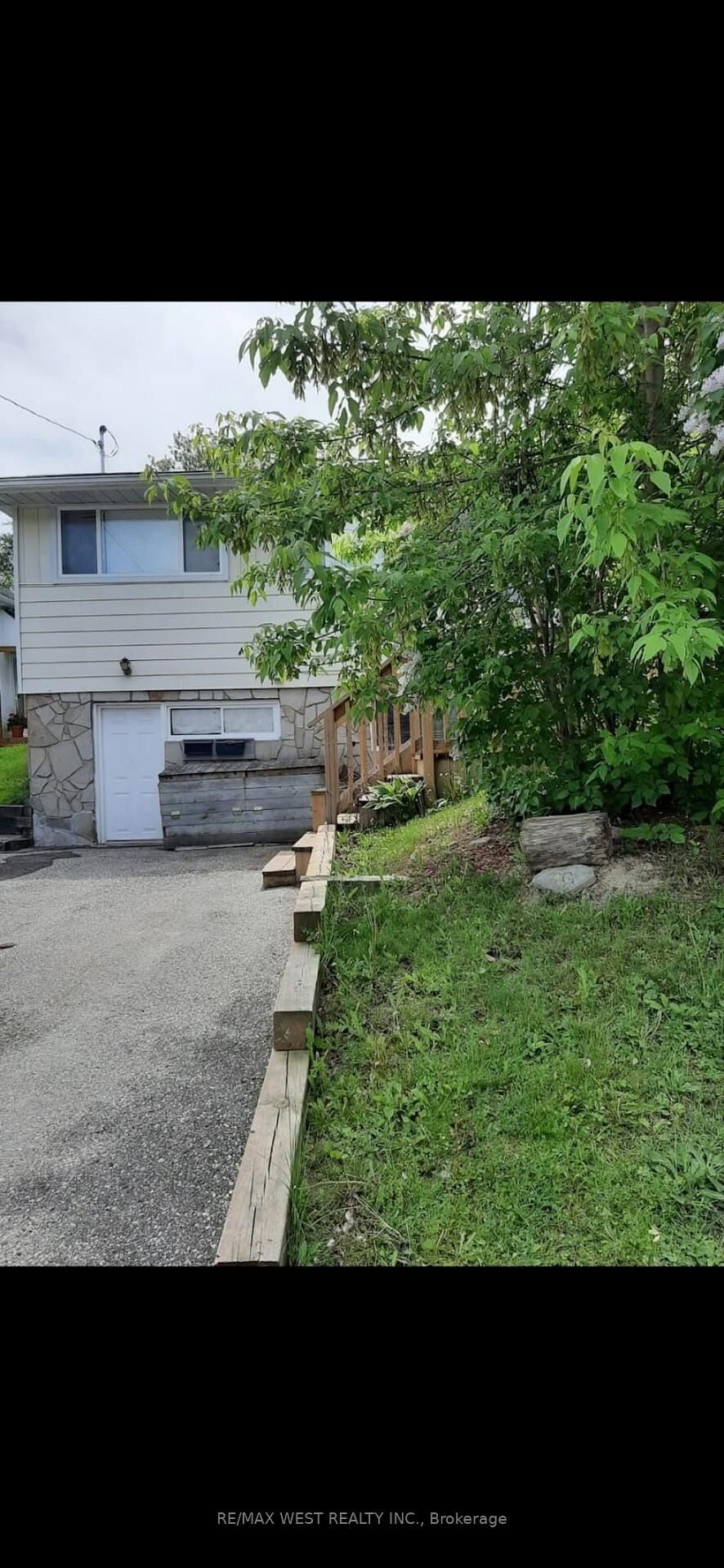 Property Photo:  336 Ontario Street Main Floor  ON L3Y 2K3 