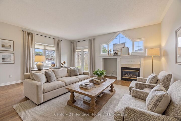Property Photo: 105 King Street 1 ON N4G 5V1