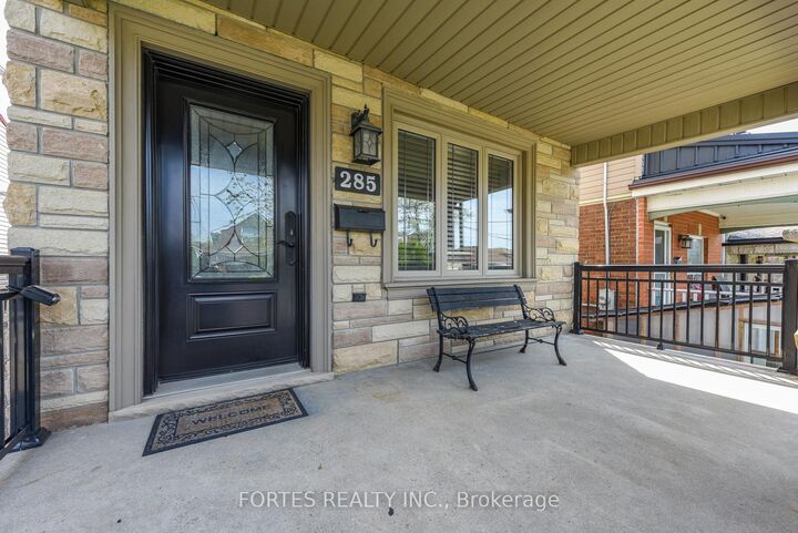 Property Photo:  285 Gilbert Avenue  ON M6E 4W8 