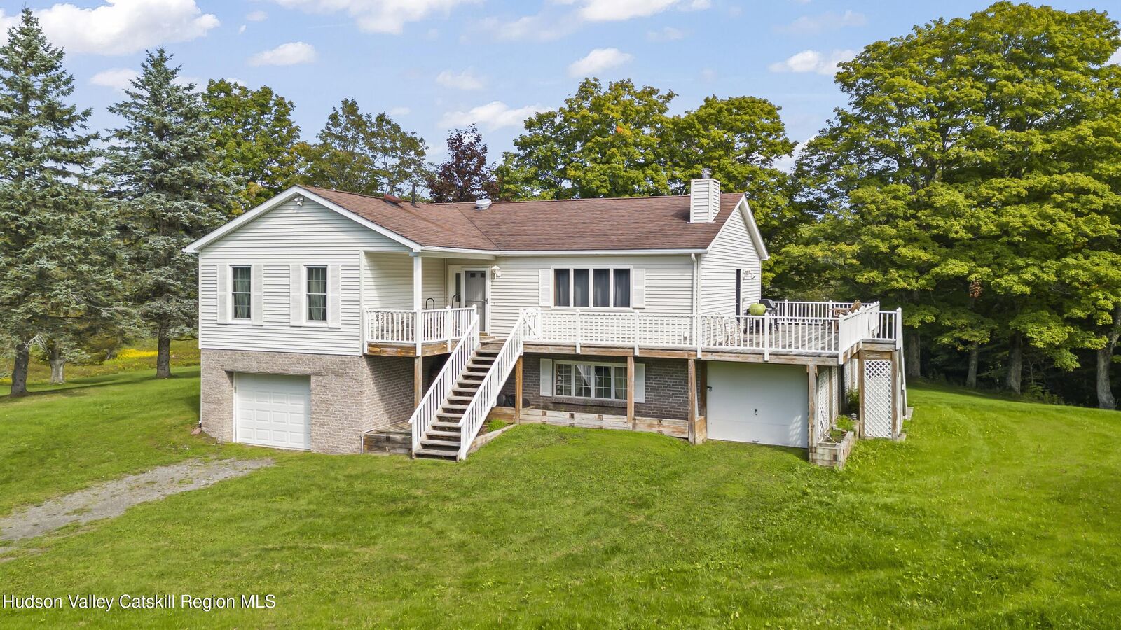 Property Photo:  188 Gulf  NY 12147 