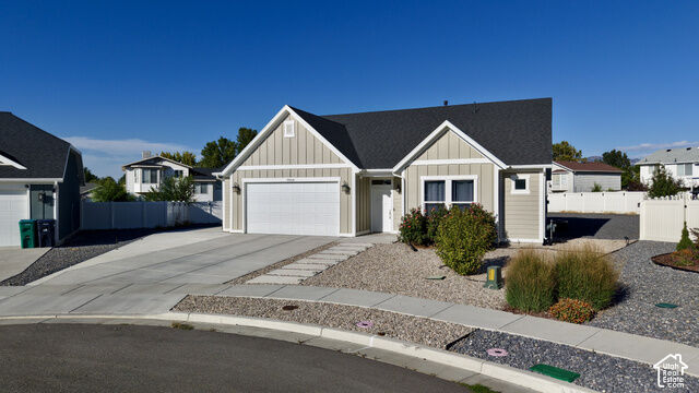 Property Photo:  3068 W 4475 S  UT 84067 