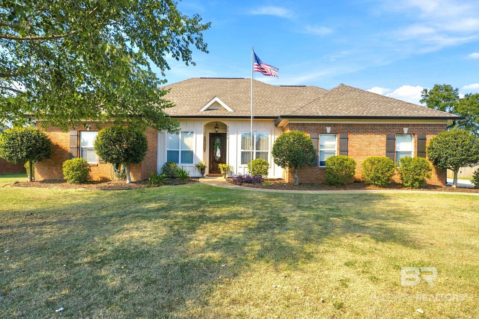 Property Photo: 9611 Silverwood Drive AL 36532